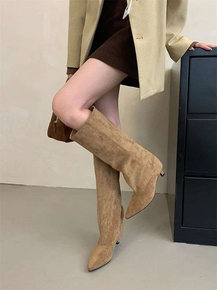 Tuti | Elegante Wildlederstiefel